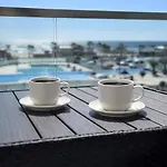 Waves 60 Infinity Apartment *