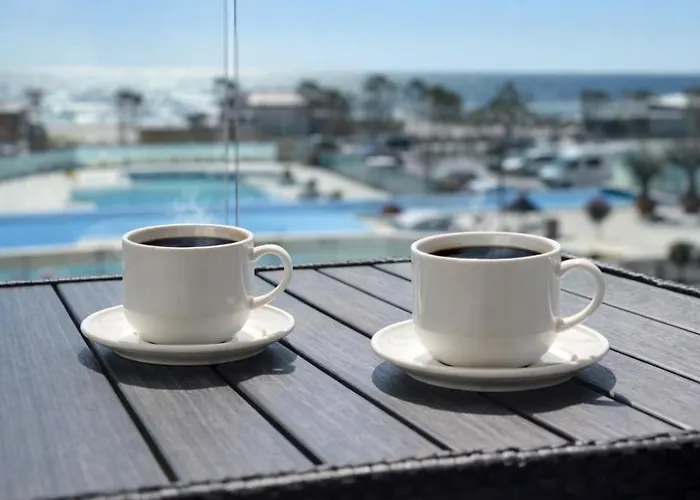 Waves 60 Infinity Apartment *